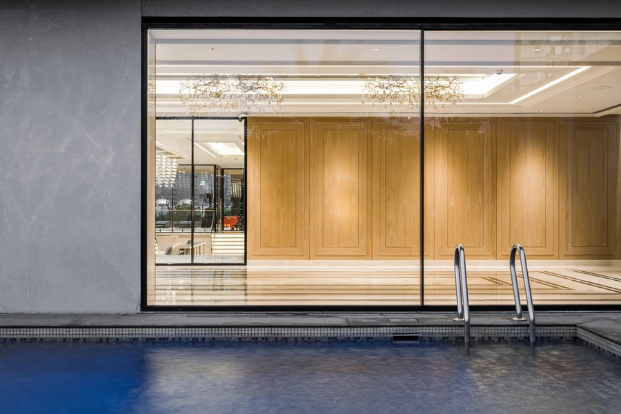 Residential aluminum windows